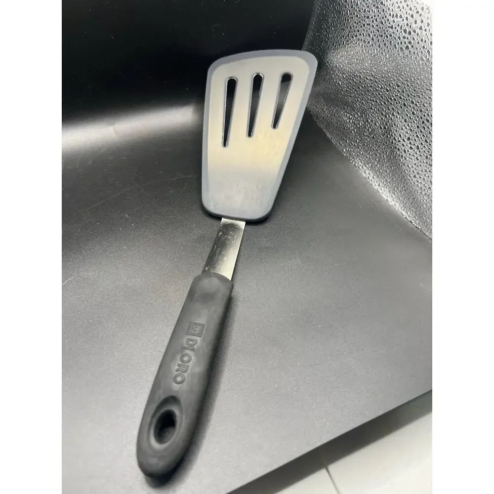 DI‎ ORO Living Chef Series Heat Resistant 600F Flexible Silicone Omelet Spatula